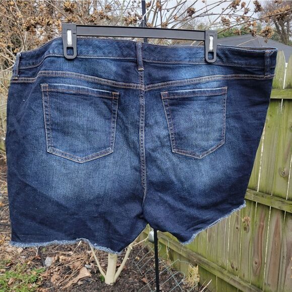 Womens Torrid Jean Shorts - Picture 9 of 10